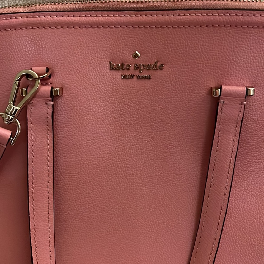 Good as new Kate spade pink purse - Picture 2 of 4